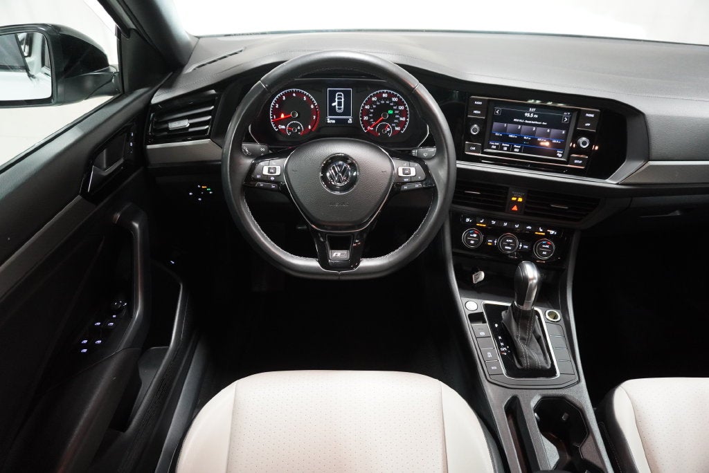 2019 Volkswagen Jetta R-Line