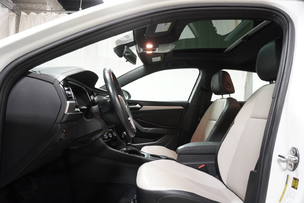 2019 Volkswagen Jetta R-Line