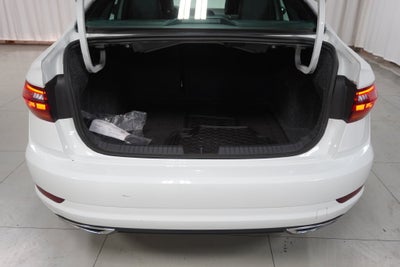 2019 Volkswagen Jetta R-Line