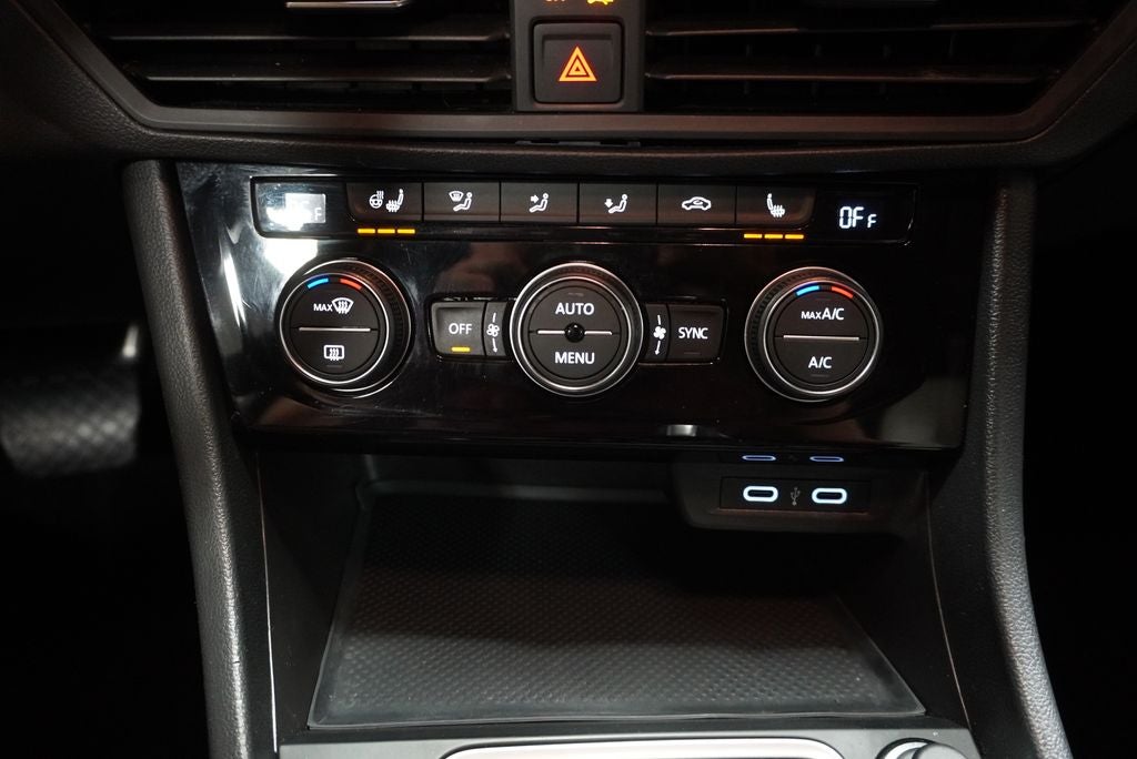 2020 Volkswagen Jetta R-Line