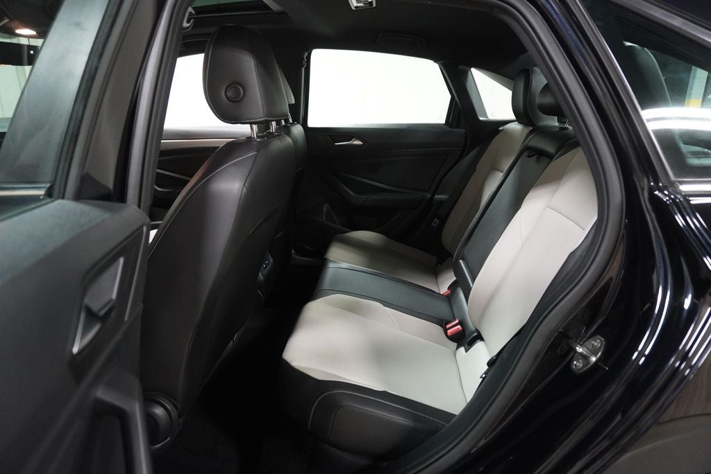 2020 Volkswagen Jetta R-Line