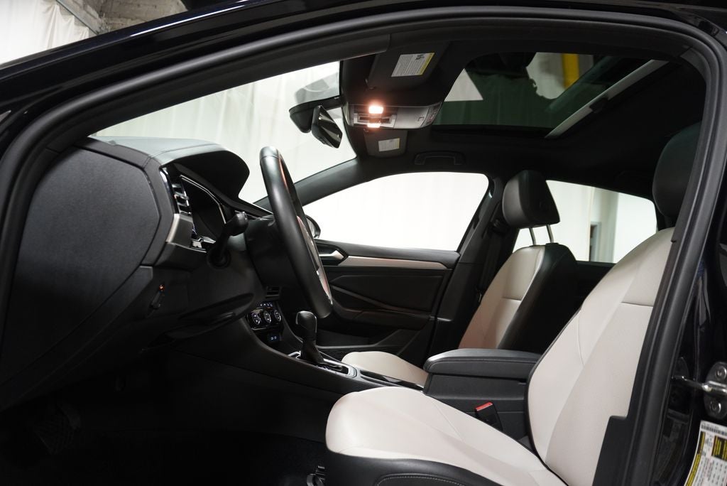 2020 Volkswagen Jetta R-Line