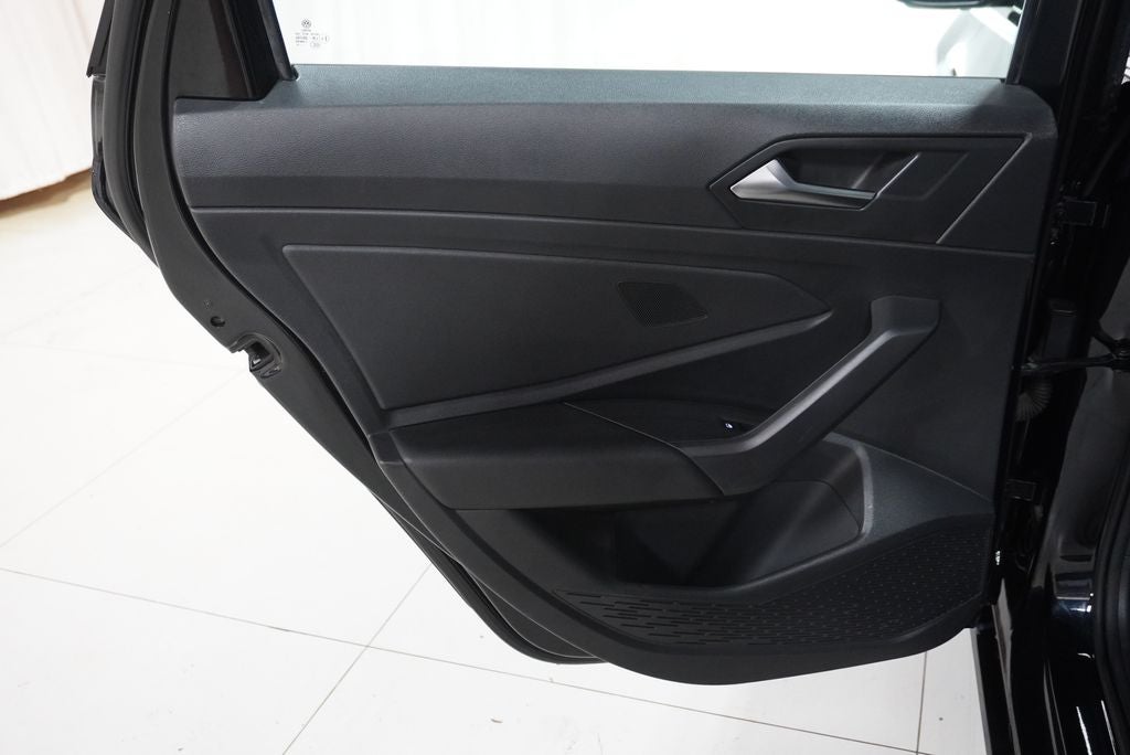 2020 Volkswagen Jetta R-Line