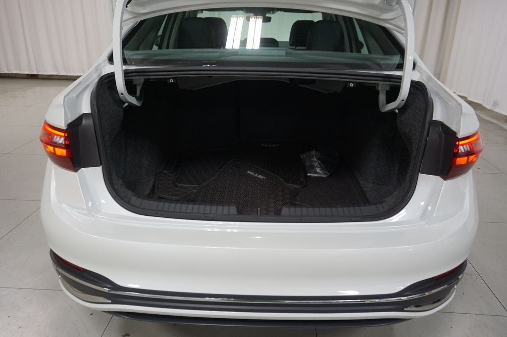 2025 Volkswagen Jetta 1.5T SEL