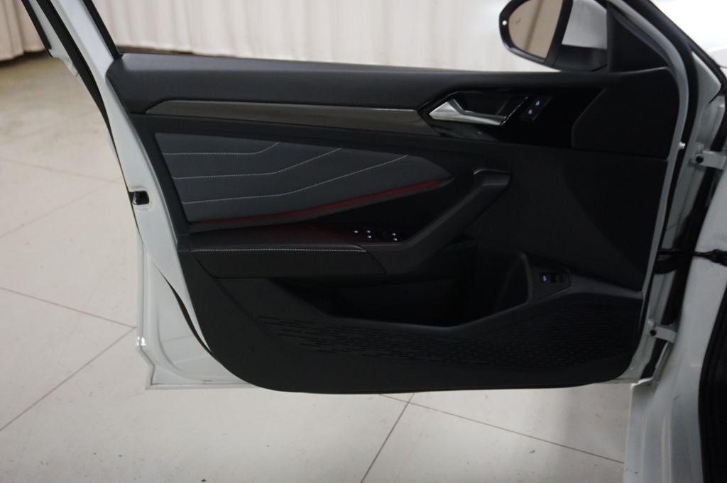 2025 Volkswagen Jetta 1.5T SEL