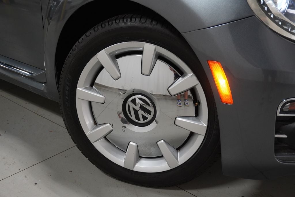 2018 Volkswagen Beetle 2.0T SE