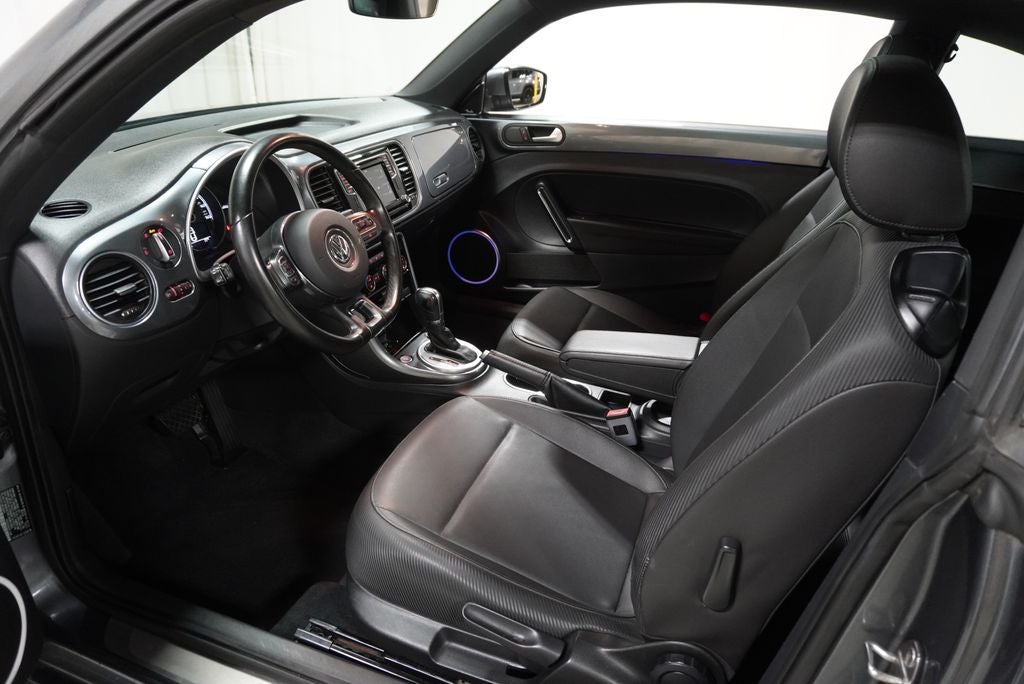 2018 Volkswagen Beetle 2.0T SE