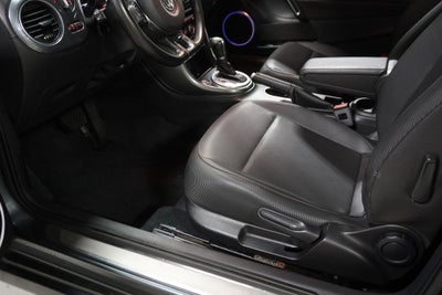 2018 Volkswagen Beetle 2.0T SE