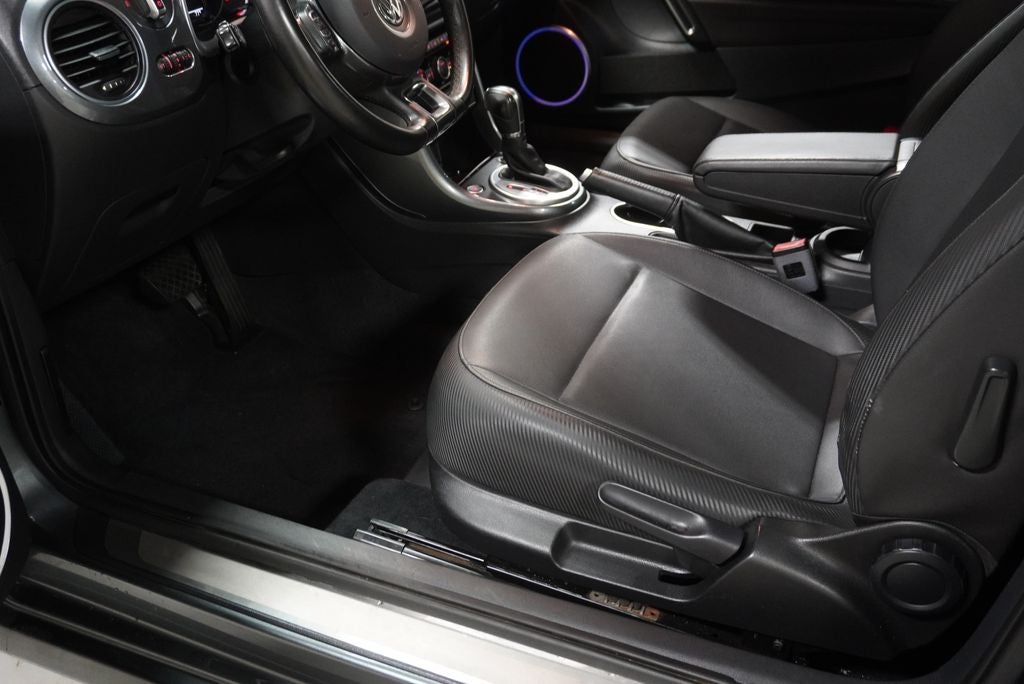 2018 Volkswagen Beetle 2.0T SE