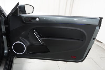 2018 Volkswagen Beetle 2.0T SE