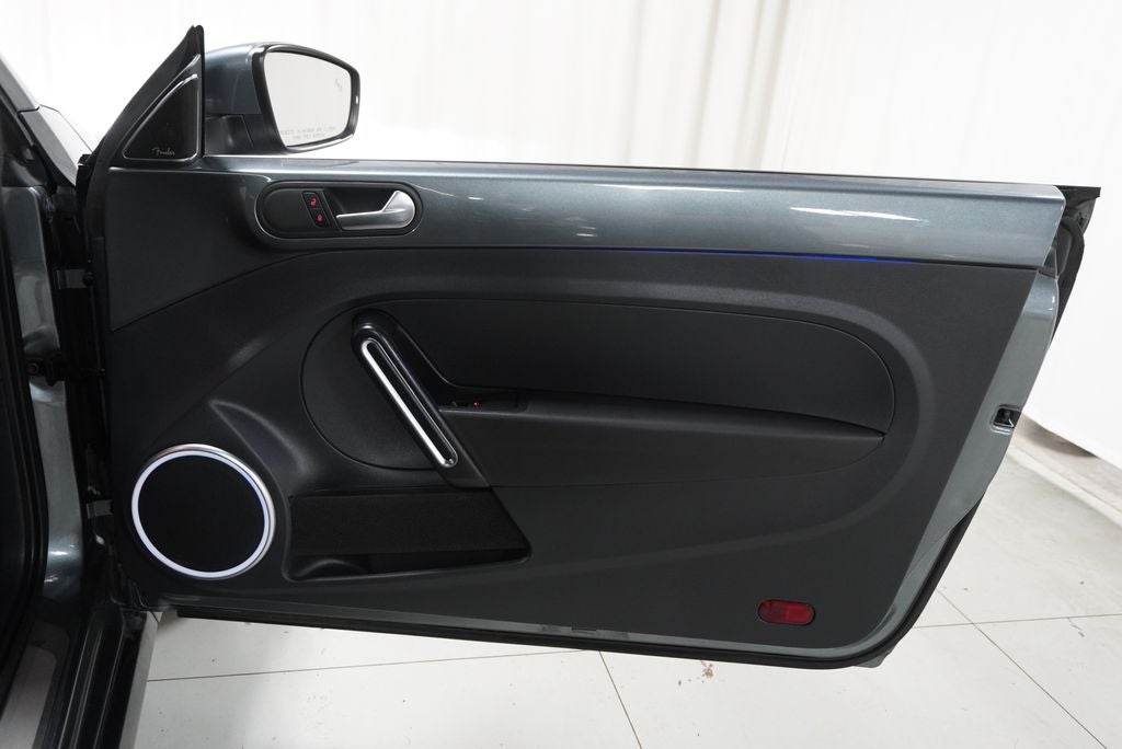 2018 Volkswagen Beetle 2.0T SE