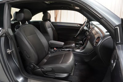 2018 Volkswagen Beetle 2.0T SE