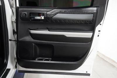 2020 Toyota Tundra Platinum 5.7L V8