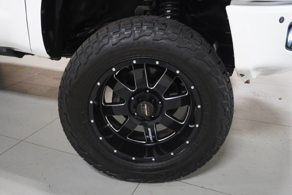 2020 Toyota Tundra Platinum 5.7L V8