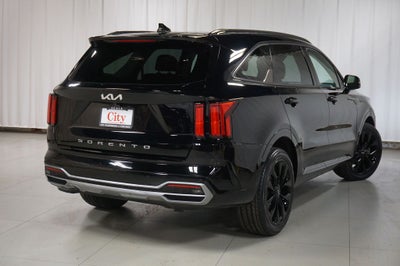 2022 Kia Sorento SX