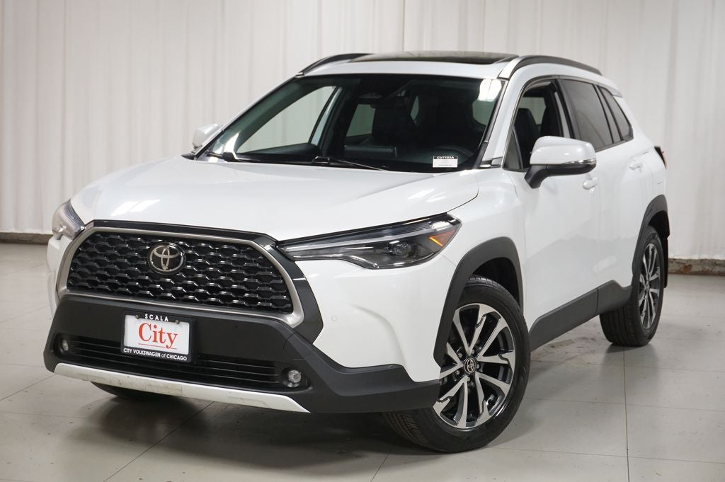 2023 Toyota Corolla Cross XLE