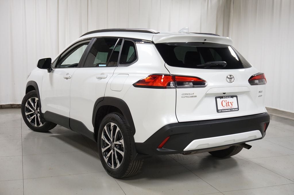 2023 Toyota Corolla Cross XLE