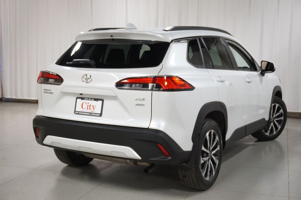 2023 Toyota Corolla Cross XLE