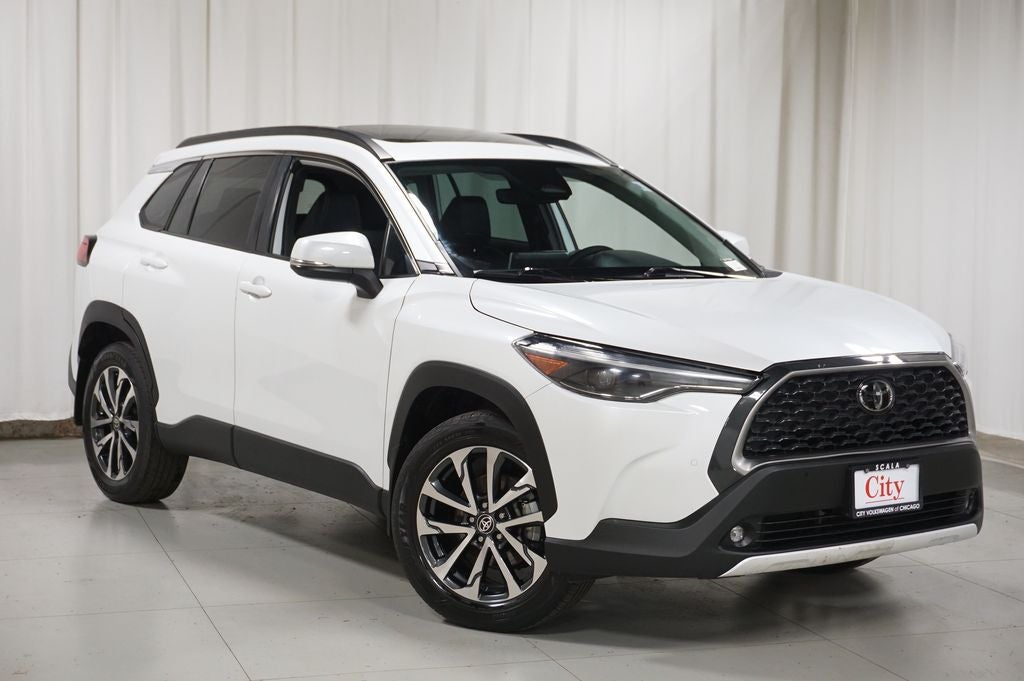 2023 Toyota Corolla Cross XLE
