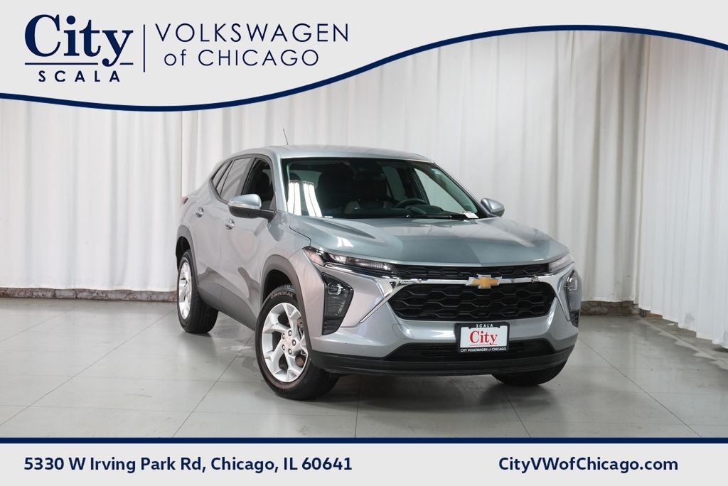 2025 Chevrolet Trax LS