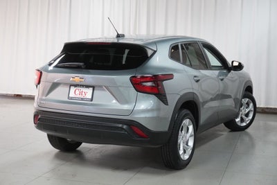 2025 Chevrolet Trax LS