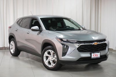 2025 Chevrolet Trax LS