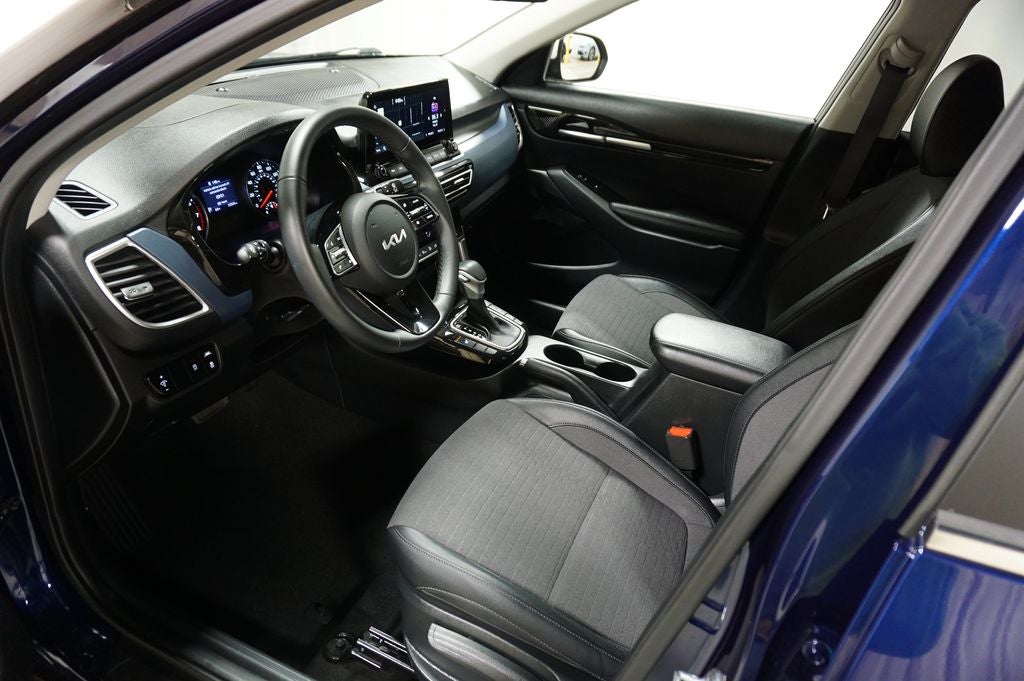 2023 Kia Seltos S