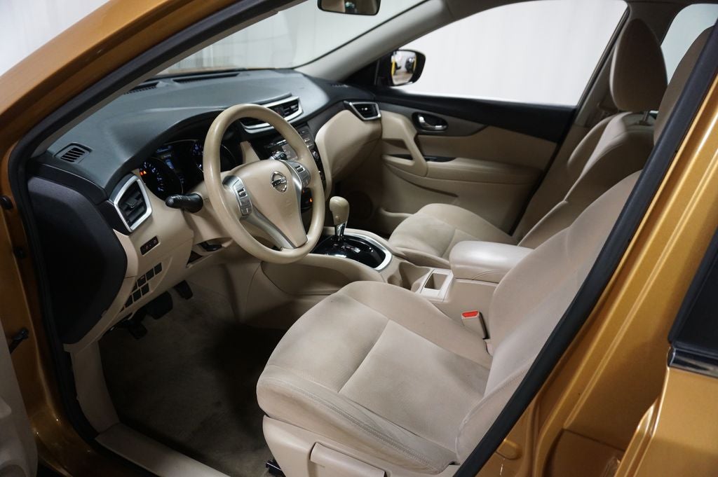 2015 Nissan Rogue S