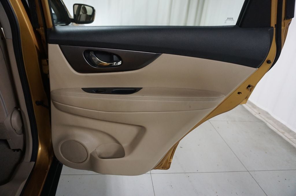2015 Nissan Rogue S