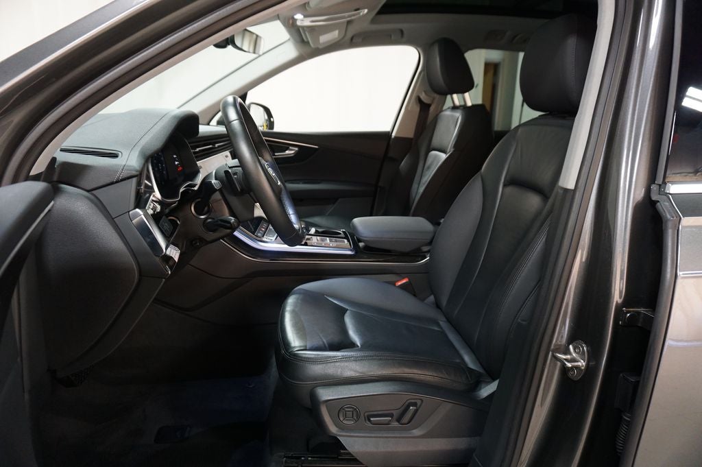 2023 Audi Q7 45 Premium quattro