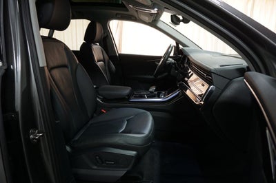 2023 Audi Q7 45 Premium quattro