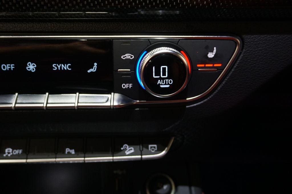 2023 Audi SQ5 Premium Plus quattro
