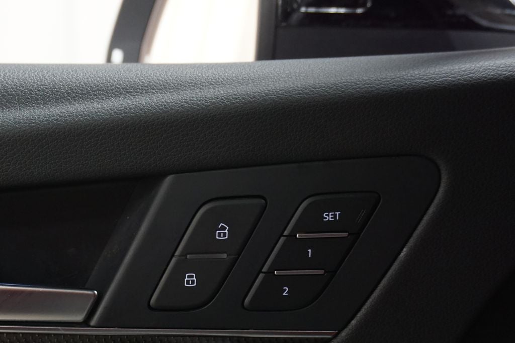 2023 Audi SQ5 Premium Plus quattro