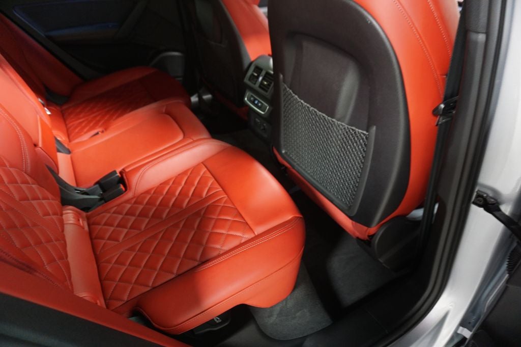 2023 Audi SQ5 Premium Plus quattro