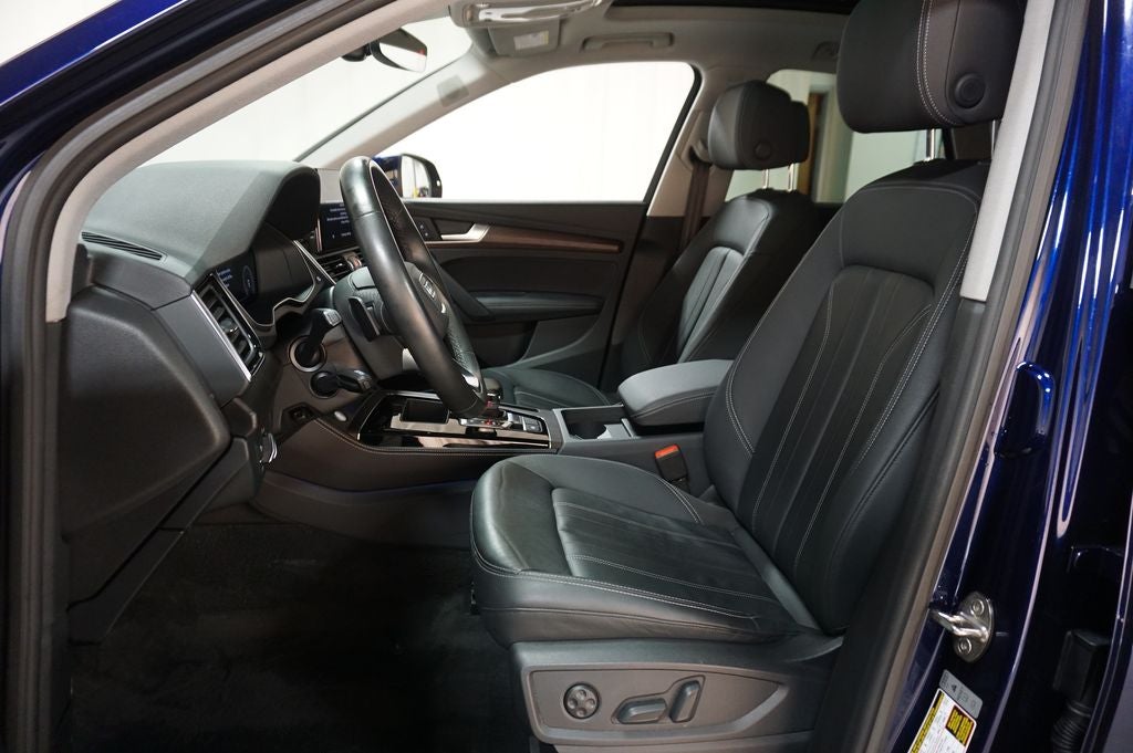 2023 Audi Q5 45 S line Premium quattro