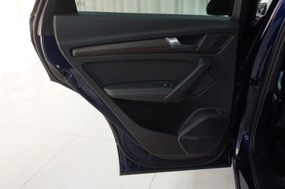 2023 Audi Q5 45 S line Premium quattro