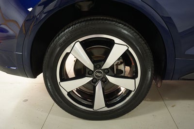 2023 Audi Q5 45 S line Premium quattro
