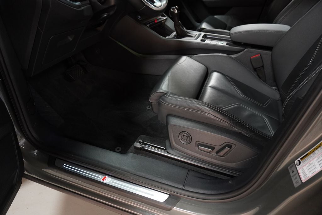 2023 Audi Q3 Premium Plus S Line quattro