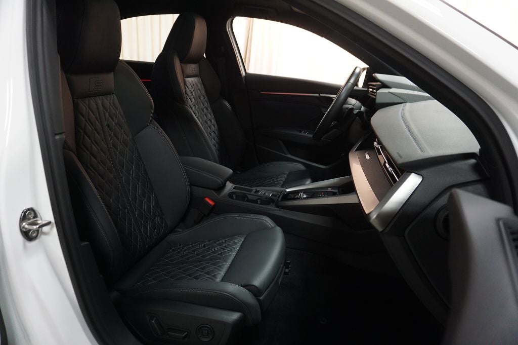 2023 Audi S3 2.0T Prestige quattro