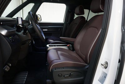 2025 Volkswagen ID. Buzz Pro S