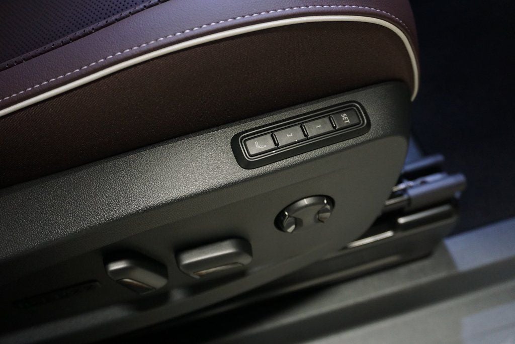 2025 Volkswagen ID. Buzz Pro S