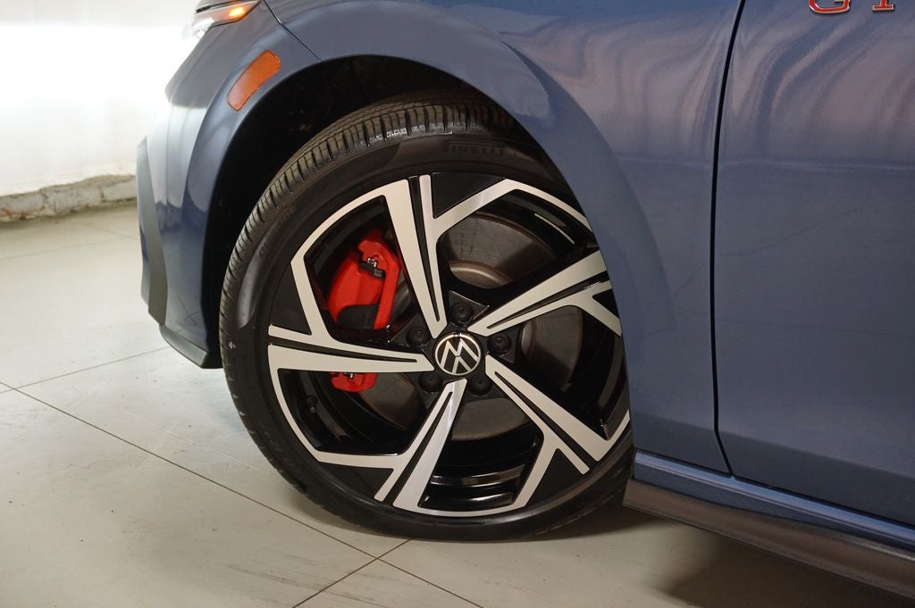 2025 Volkswagen Golf GTI 2.0T SE