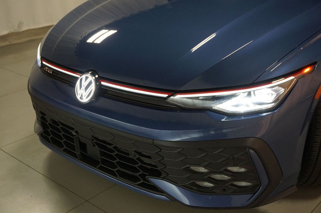 2025 Volkswagen Golf GTI 2.0T SE