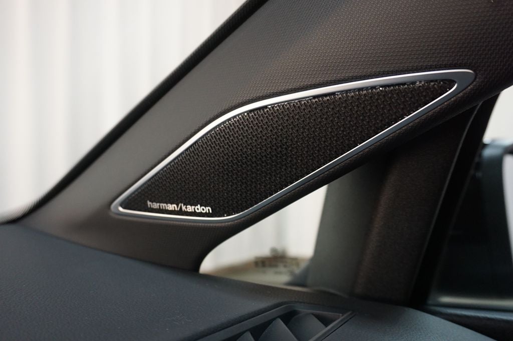 2026 Volkswagen Golf R 2.0T