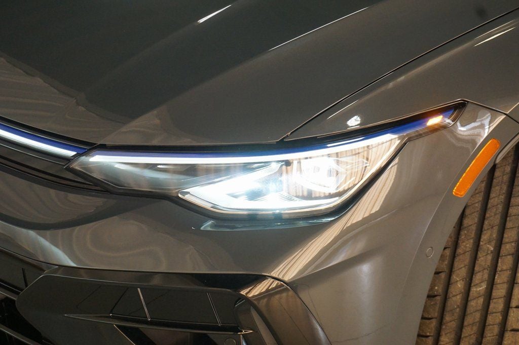 2026 Volkswagen Golf R 2.0T