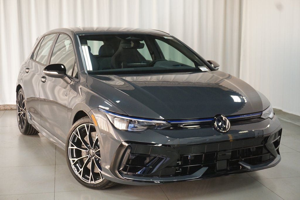 2026 Volkswagen Golf R 2.0T