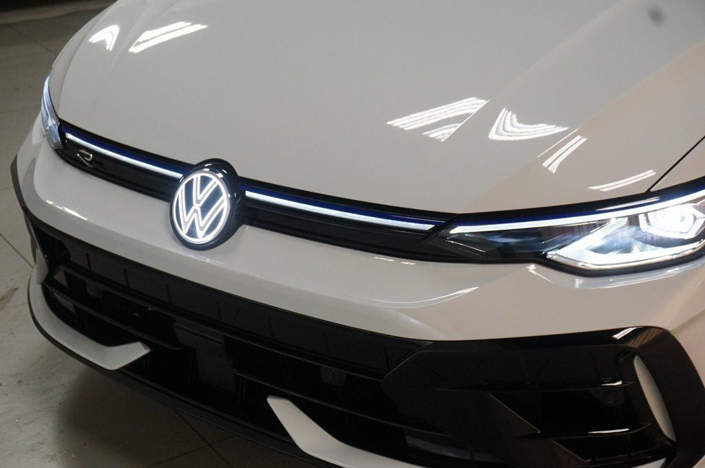 2026 Volkswagen Golf R 2.0T