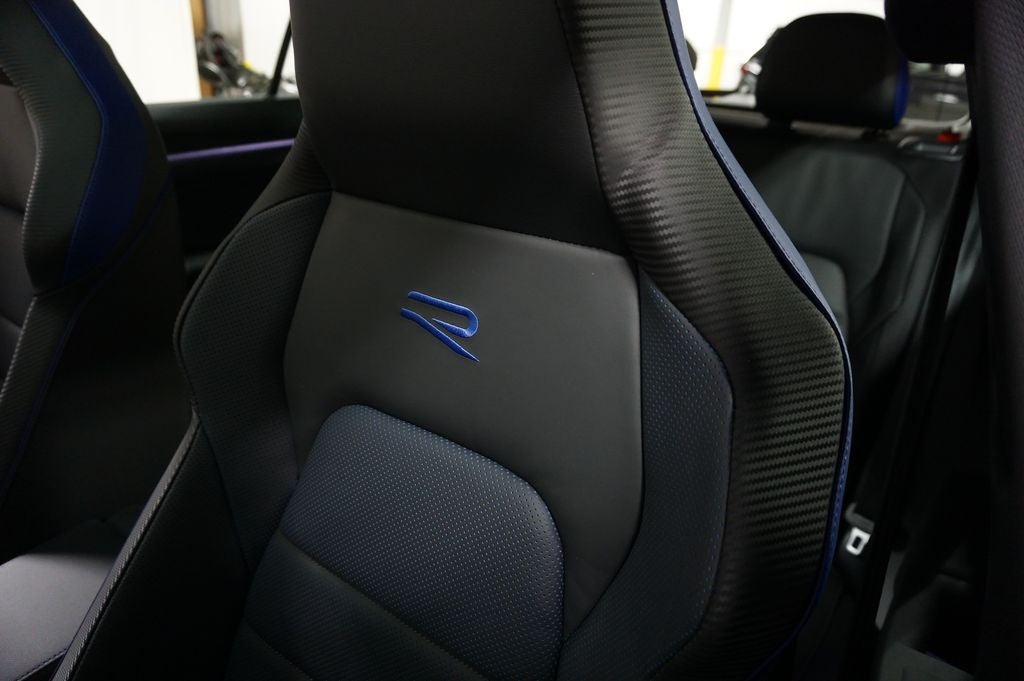 2026 Volkswagen Golf R 2.0T