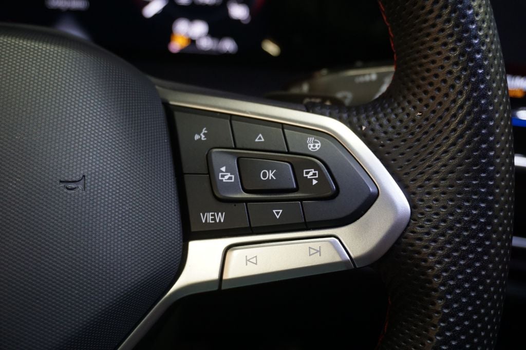 2025 Volkswagen Golf GTI 2.0T SE