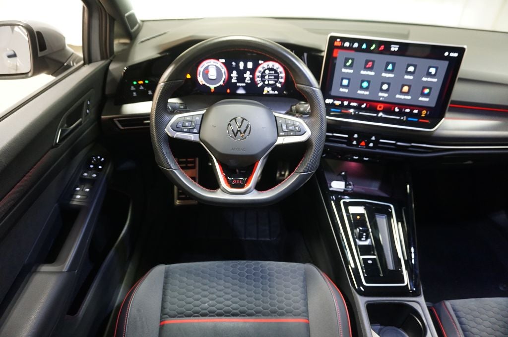 2025 Volkswagen Golf GTI 2.0T SE